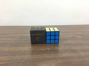 lot 5 image: Lot Of 2 Genuine Speed Ripper Rubix Cubes
