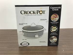 lot 20 image: CASSEROLE CROCK CROCK Pot 2.5 Quart