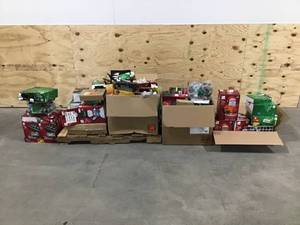 lot 37 image: Huge Mixed Lot Of Christmas Decorations And Lights