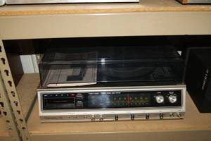 lot 53 image: Realistic Stereo
