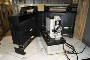 lot 54 image: Dukane Projector
