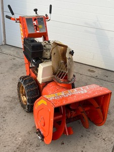 lot 10 image: Simplicity Two-Stage Snow Blower