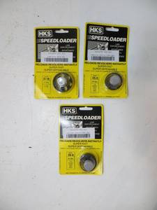 lot 20 image: 3 Speedloaders