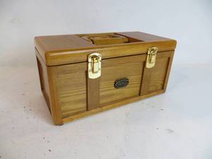 lot 26 image: Museum Series Thomas Wooden Chest