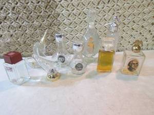 Assorted Avon Bottles  EC1...
