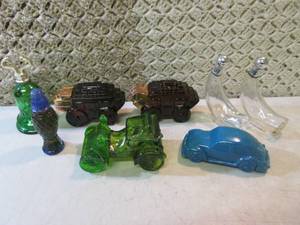 Assorted Avon Bottles  EC1...