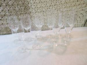 5 Wine Glasses and 5 Champagne Glas...
