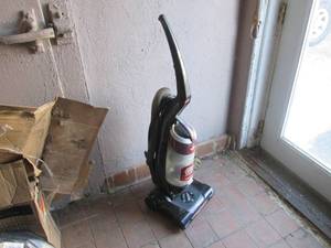 Bissell Upright Bagless Vacuum Clea...