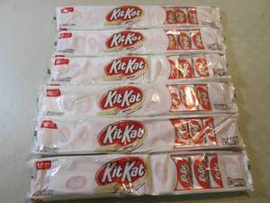 6 Packs of Kit Kat White Snack Size...