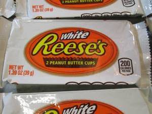 12 White Reeses Peanut Butter Cups ...
