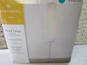 Floor Lamp Open Box  D-1...