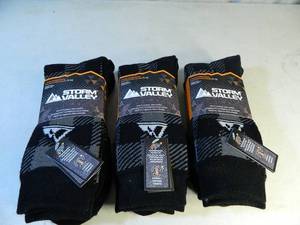 lot 60 image: 6 New Pairs of Mens Thermal Boot Socks