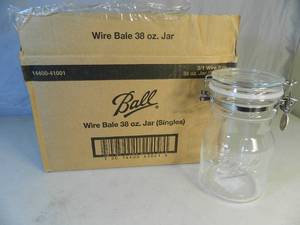 lot 106 image: New Box of 3 Ball Wire Bale 38 oz Canister Jars