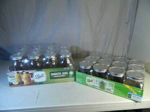 lot 115 image: 24 New Ball Jars with Lids