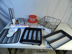lot 191 image: New Kitchen Items
