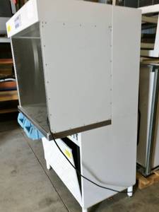 lot 3 image: Selling On Ebay For $3500Ship Baker EG-3252 Laminar Flow Lab Lighted Fume Hood - Great Working Condition Please see PDF For More Info On This Laboratory Vapor Containment Exhaust Enclosure