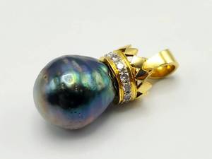 lot 4A image: Large Tahitian Pearl and Diamond Pendant in Heavy 18k Yellow Gold 13mm