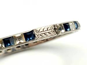 lot 614 image: Art Nouveau Blue & White Stone Estate Bracelet