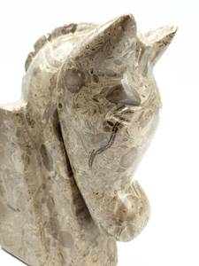 lot 432 image: (2) Natural Fossil Stone Horse Head Bookends