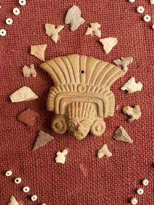lot 40 image: Native American  Indian Arrowheads, Beads, and Effigy Pottery Discovered and Currated in 1939