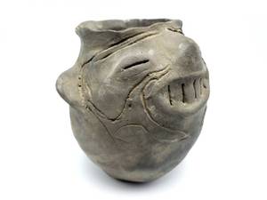 lot 4 image: Ancient Prehistoric Mississippian Effigy Pottery 1000 - 1500 AD