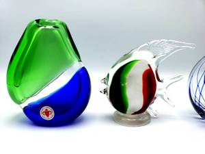 lot 305 image: (3) Murano, Czech, Etc. Art Glass