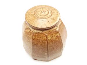 lot 417 image: Austin Productions 1984 Lidded Pottery Container