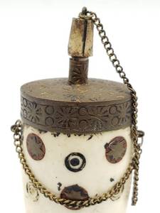 lot 29 image: Antique Tibetan Yak Bone and Brass Hand-Painted and Inlaid Snuff Bottle
