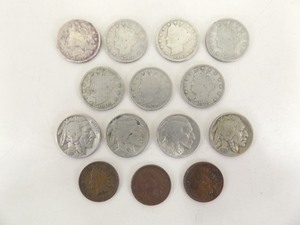 Lot of Antique Indian Heads, V-Nickles, etc.