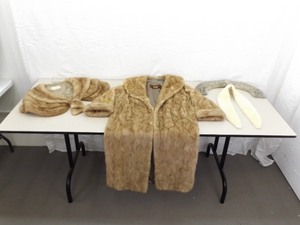 Vintage Daytons Fur Coat, Shawl, and 2 Collars