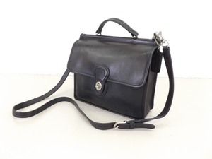 Authentic Vintage COACH Black Leather Willis Station Bag