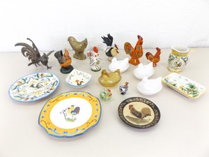 Lot of Quality Bronze, Blown Glass, etc. Rooster and Chicken Decor