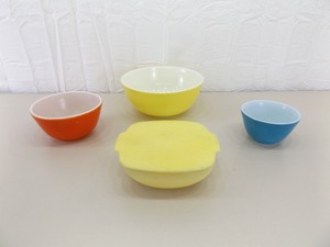 Lot of Vintage Pyrex