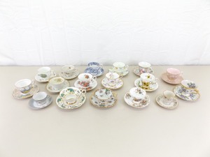 17 Vintage Teacup and Saucer Sets
