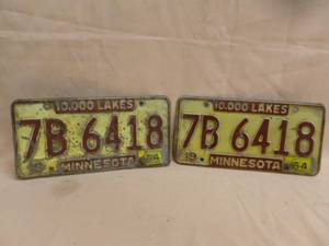 Vintage License Plate Set