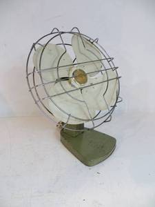 VINTAGE Fan