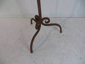 48 Metal Stand