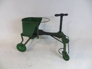 VINTAGE Toy Car in 2 Pieces