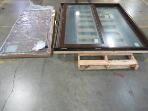 lot 264 image: Pella Aluminum Sliding Glass Patio Door With Screen, Auburn Brown, 79 12 X 71 18 X 4 916