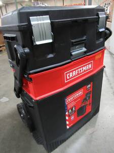 lot 273 image: Craftsman 21.57-in 1-Drawer Plastic Metal Lockable Wheeled Tool Box (Red) CMST20880 - Side Bracket is loose, missing washer.