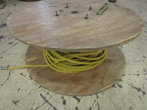 lot 107 image: SPOOL OF 12 HEAVY-DUTY ROPE