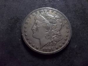 lot 10 image: 1881 S  Morgan Silver Dollar