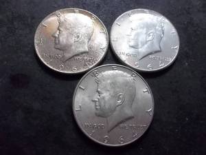 lot 61 image: 3-1964 JFK Silver Half Dollars 90% MS