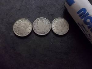 lot 107 image: Full Roll Of V-Nickels 1883-1912 Mixed Dates