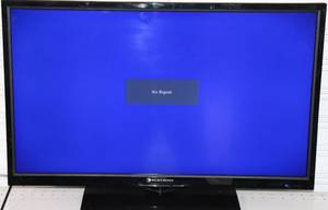 lot 9 image: Element ELEFW328 32 TV