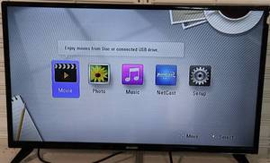 lot 15 image: Sharp lC-32Q3170U 32 TV