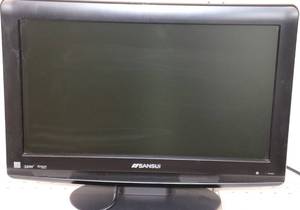 lot 16 image: Sansui HDLCD1955B 19 TV
