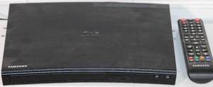 lot 32 image: Samsung BD-J5100 BLU RAY