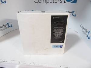 lot 28 image: New Motorola Satellite Series 9570 Portable Dock
