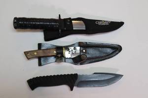 lot 36 image: (3) Straight Blade Knives